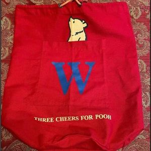 Rare Vintage Classic Winnie the Pooh Satchel
like new condition